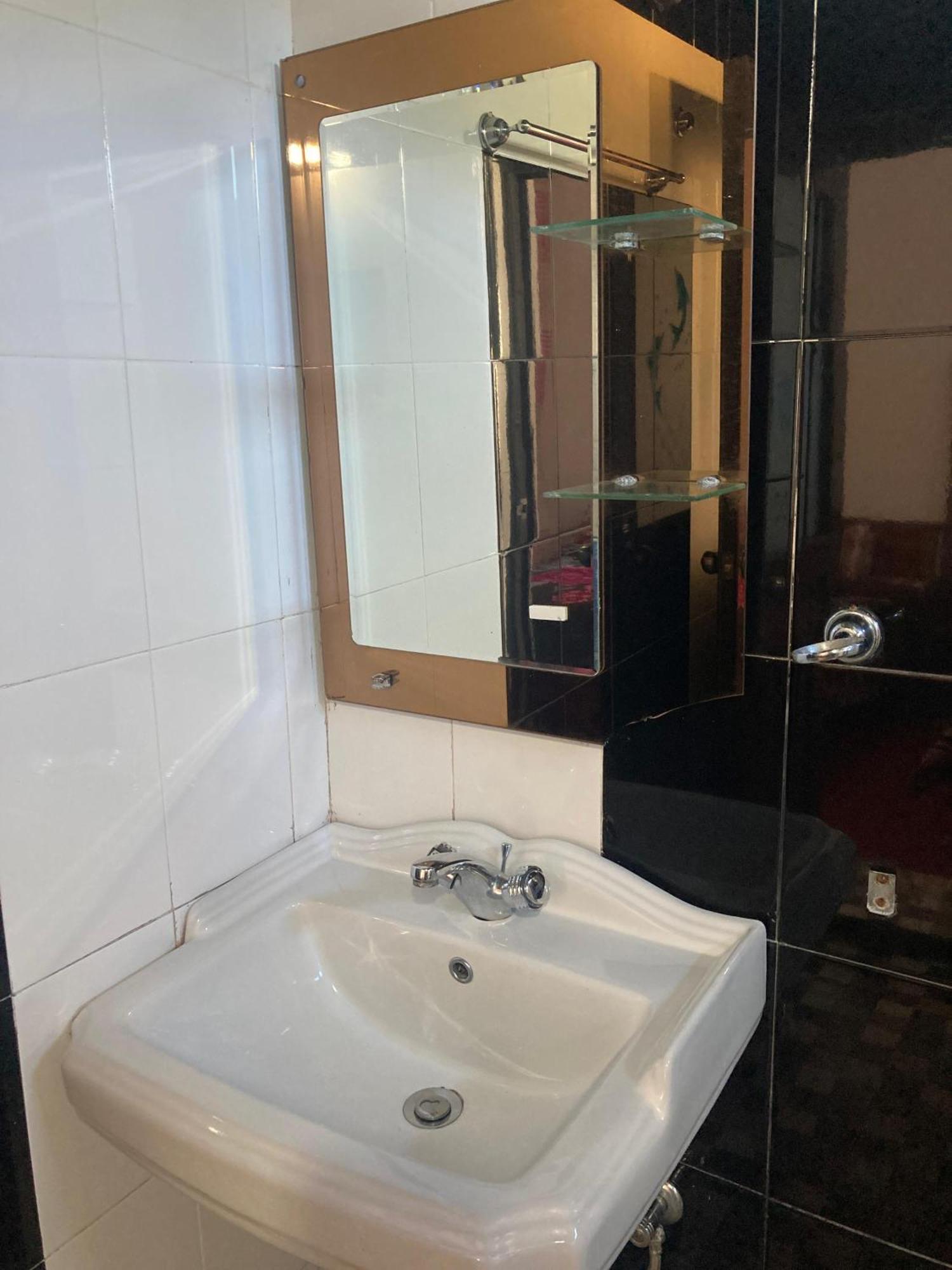 La Rose Guest House 누와라 엘리야 외부 사진